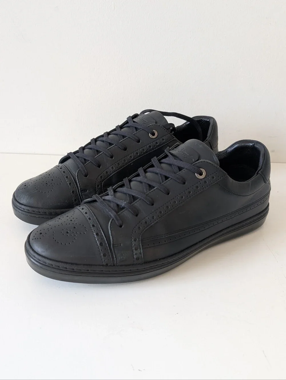 Brioni Navy Blue Leather Fashion Wingtip Sneakers Shoes US  9.5 ~ $850